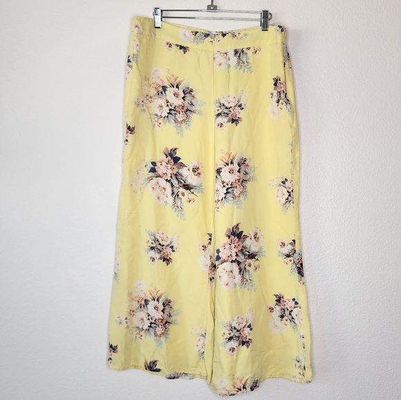 Anthropologie Feather & Bone Talese Crop Wide Flare Floral Palazzo Pants 12 - Picture 2 of 6